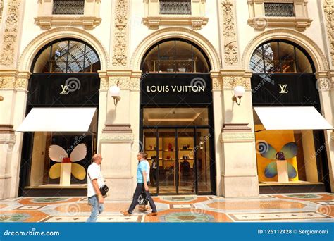 louis vuitton buy ac milan|louis vuitton milano store.